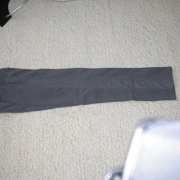 Grey Gym Pants with Lace and Sparkle Stones - Picture 4 of 12